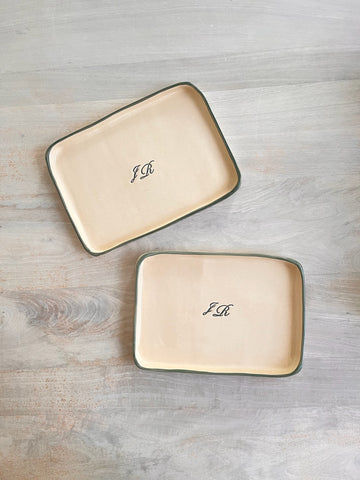 BANDEJA RECTANGULAR INICIALES